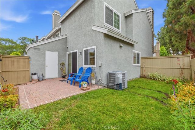 53 Thicket 38, Irvine, CA 92614