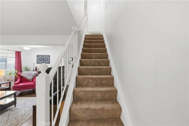 53 Thicket 38, Irvine, CA 92614