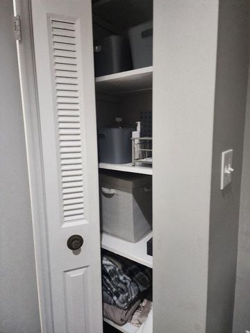 562 Woodland Avenue 13, Lexington, KY 40508