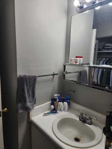 562 Woodland Avenue 13, Lexington, KY 40508