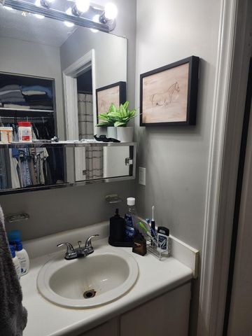 562 Woodland Avenue 13, Lexington, KY 40508