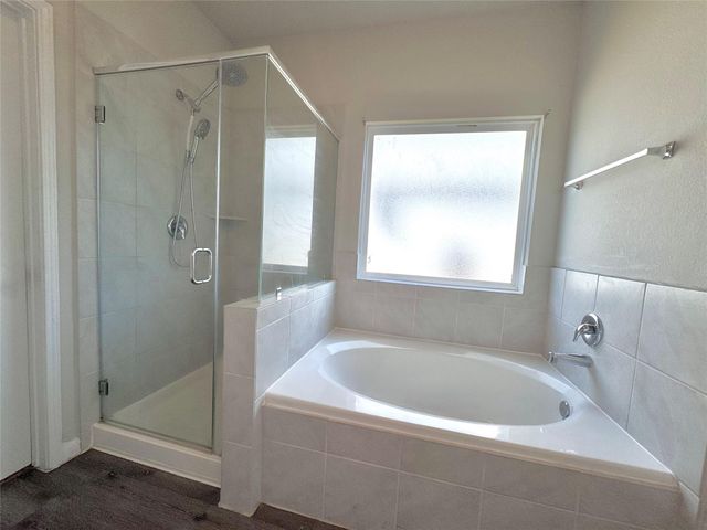 303 Black Bear Drive, Huntsville, TX 77320