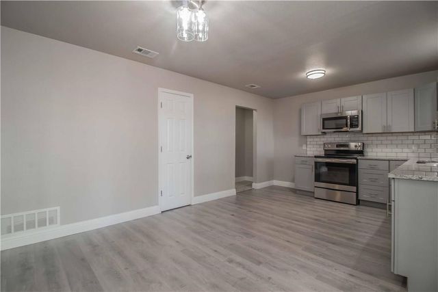 7305 Woodbridge Drive, Forest Hill, TX 76140