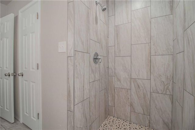 7305 Woodbridge Drive, Forest Hill, TX 76140