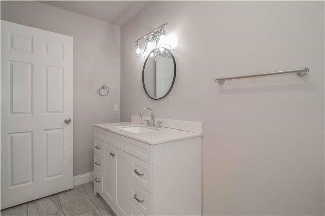 7305 Woodbridge Drive, Forest Hill, TX 76140