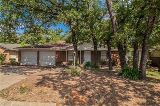 7305 Woodbridge Drive, Forest Hill, TX 76140