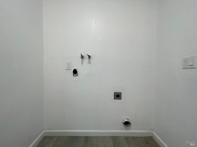 464 Evelyn Cir, Vallejo, CA 94589