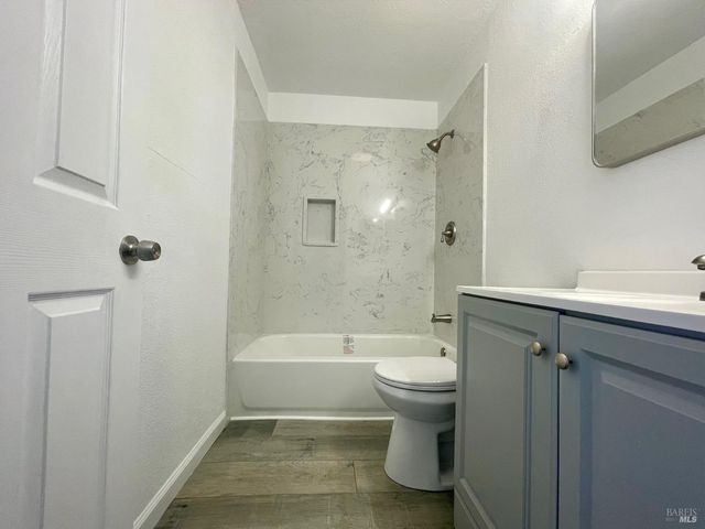 464 Evelyn Cir, Vallejo, CA 94589