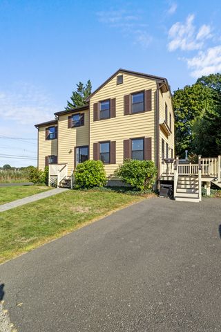 30 Kinloch Street, Milford, CT 06460