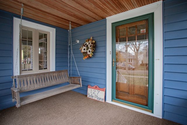 127 Belle Plaine Avenue, Park Ridge, IL 60068