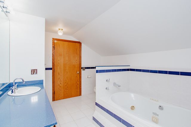 127 Belle Plaine Avenue, Park Ridge, IL 60068