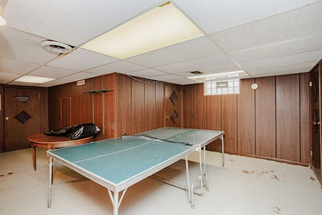 127 Belle Plaine Avenue, Park Ridge, IL 60068