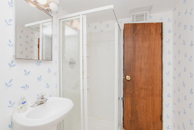 127 Belle Plaine Avenue, Park Ridge, IL 60068