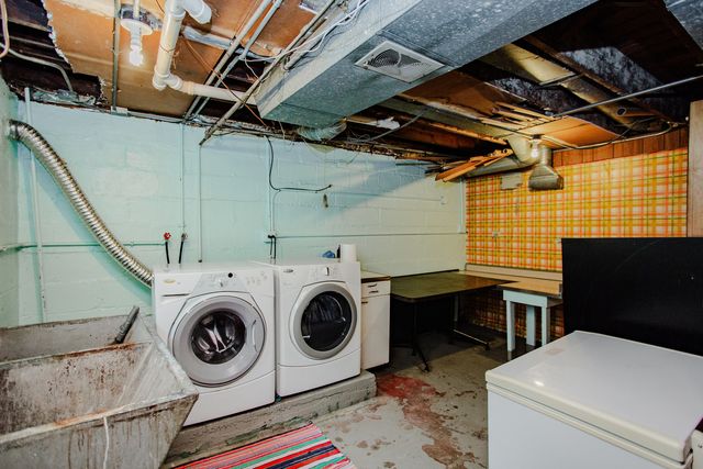 127 Belle Plaine Avenue, Park Ridge, IL 60068