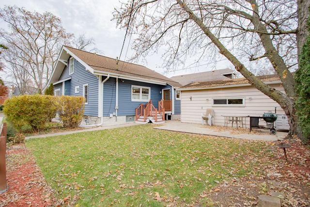 127 Belle Plaine Avenue, Park Ridge, IL 60068