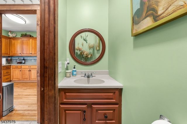 886 Brass Castle Rd, White Twp., NJ 07823