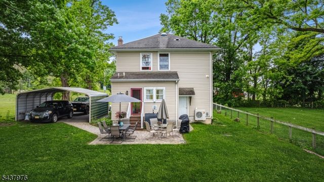 886 Brass Castle Rd, White Twp., NJ 07823