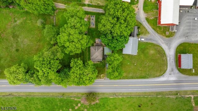 886 Brass Castle Rd, White Twp., NJ 07823