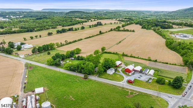 886 Brass Castle Rd, White Twp., NJ 07823
