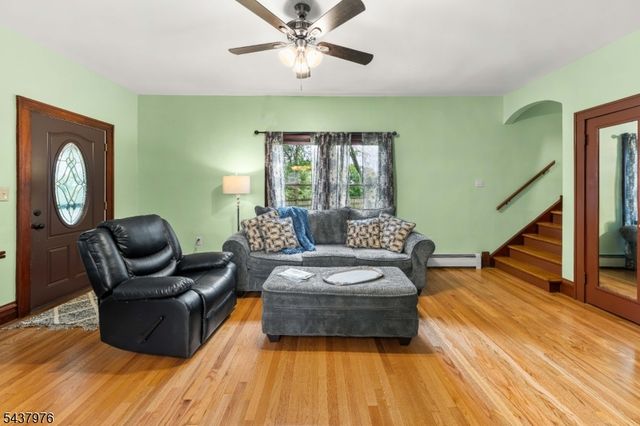 886 Brass Castle Rd, White Twp., NJ 07823