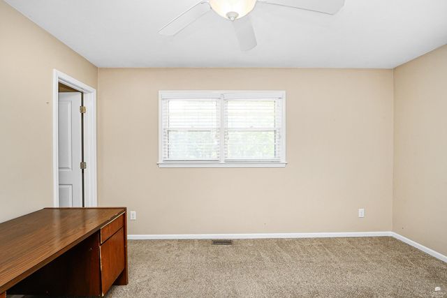 1925 Blue Hills Road, Manhattan, KS 66502
