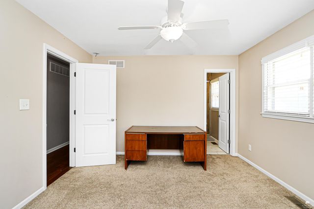 1925 Blue Hills Road, Manhattan, KS 66502