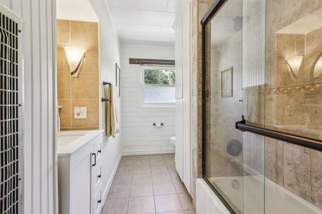 6600 Redwood Retreat Road, Gilroy, CA 95020