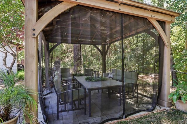 6600 Redwood Retreat Road, Gilroy, CA 95020