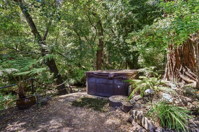 6600 Redwood Retreat Road, Gilroy, CA 95020