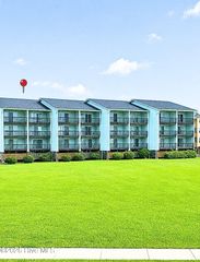 918 N New River Drive 722, Surf City, NC 28445