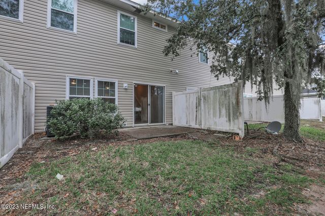 1692 BISCAYNE BAY Circle, Jacksonville, FL 32218