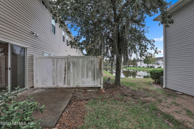 1692 BISCAYNE BAY Circle, Jacksonville, FL 32218