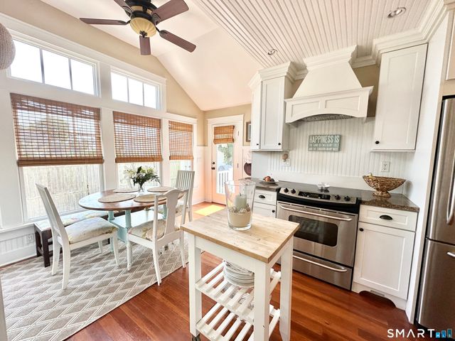 114 Lee Way, Madison, CT 06443