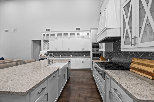 4212 Lombardy Court, Colleyville, TX 76034