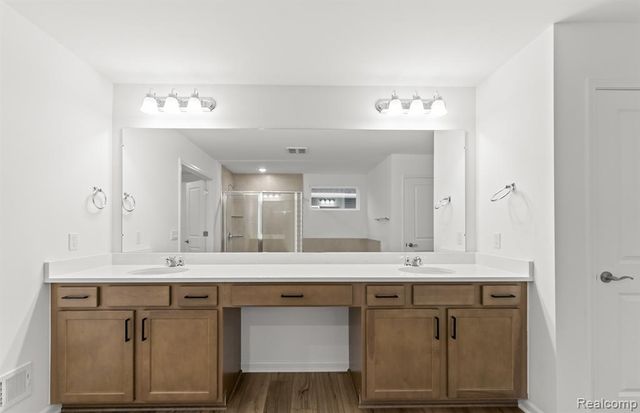 51261 Deerbrook Drive, Macomb, MI 48042