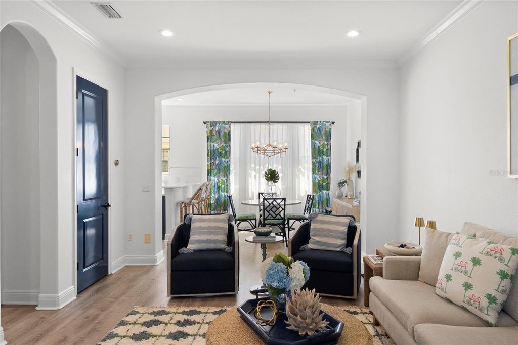 Image 4 of property listing at 5902 PRINTERY STREET 106, Tampa, FL 33616