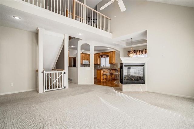 5801 NE Hidden Meadows Drive, Lee's Summit, MO 64064