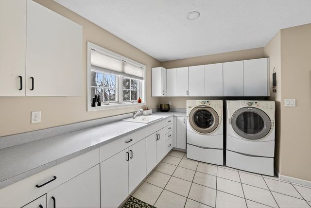 3484 Fox Chase Drive, Bristol, IN 46507