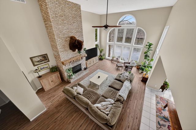 3484 Fox Chase Drive, Bristol, IN 46507