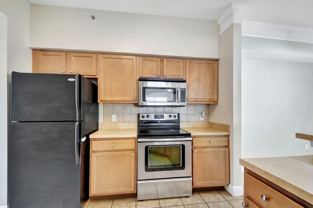 9849 Baywinds Drive 8101, West Palm Beach, FL 33411