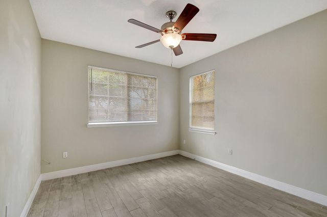 9849 Baywinds Drive 8101, West Palm Beach, FL 33411