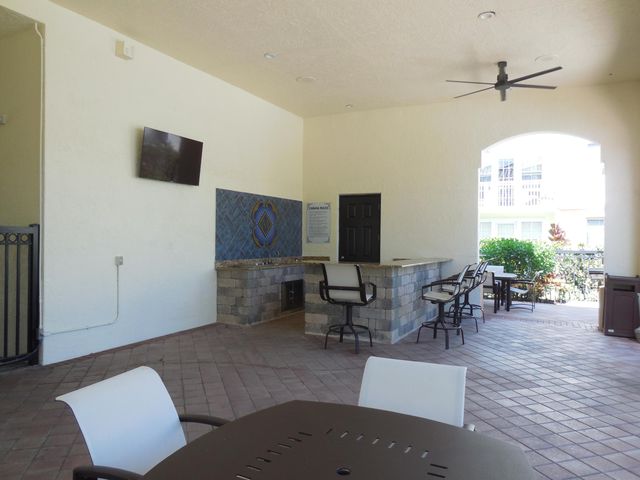 9849 Baywinds Drive 8101, West Palm Beach, FL 33411