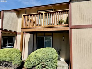 17960 Sw JOHNSON St C, Beaverton, OR 97003