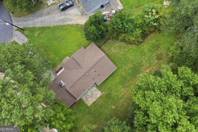 853 Courting Lane NW, Lilburn, GA 30047