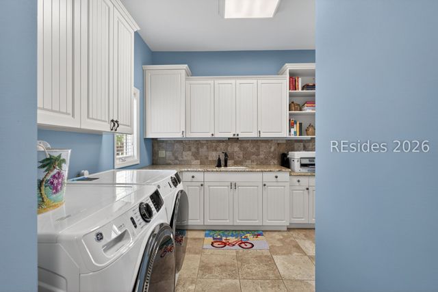 10 Long Marsh Ln, Hilton Head Island, SC 29928
