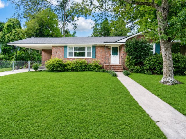 1905 Aichele Drive, North Charleston, SC 29406