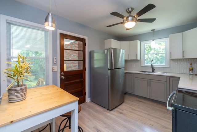1905 Aichele Drive, North Charleston, SC 29406