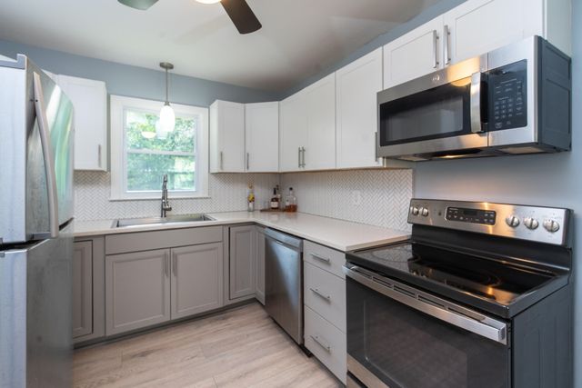 1905 Aichele Drive, North Charleston, SC 29406