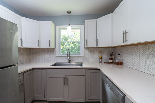 1905 Aichele Drive, North Charleston, SC 29406