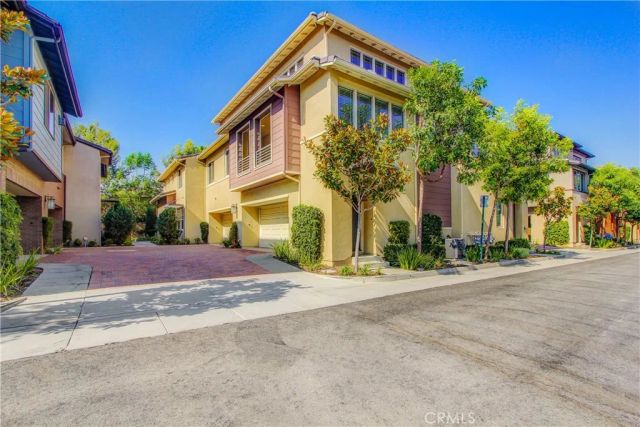 12366 Hollyhock 2, Rancho Cucamonga, CA 91739
